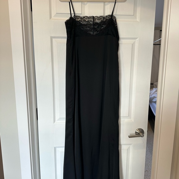 Lovers + Friends Black Shay Gown - Picture 4 of 4